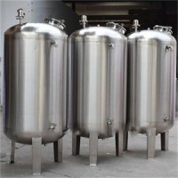 新余市鸿谦无菌储液罐水处理无菌水箱质量出众精工制造